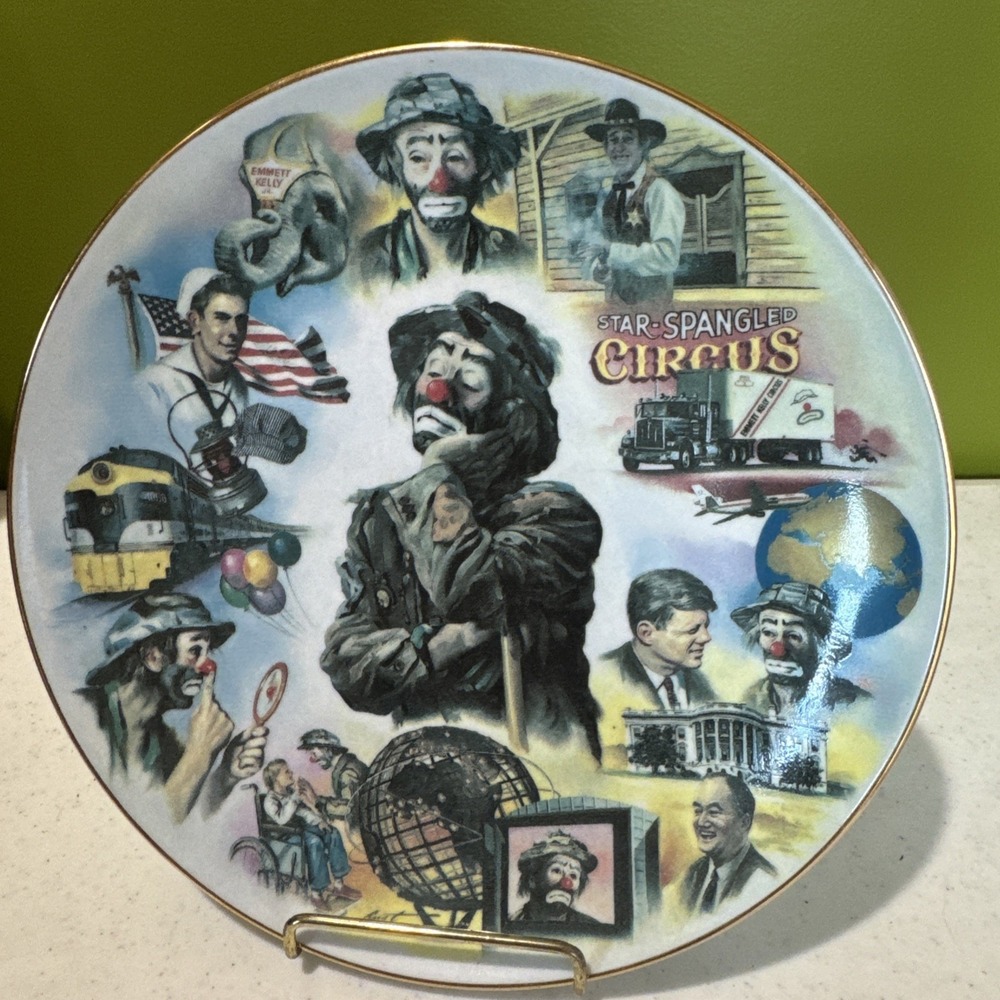 Looking Back Emmett Kelly 65th Birthday Plate #4140 of 6500 With Stand Clown Vtg